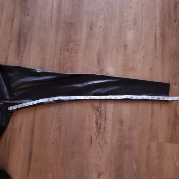 Aritzia Wilfred free daria pant - Picture 3 of 8